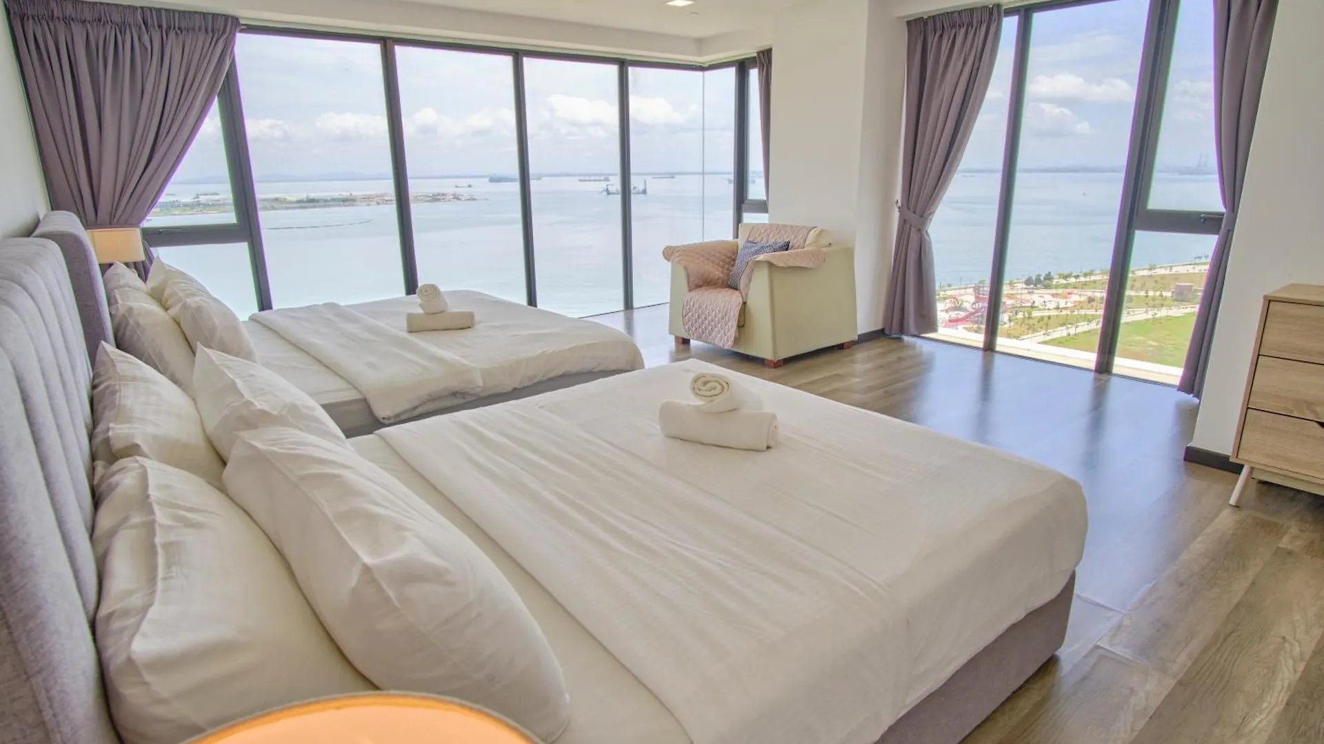 Sunrise Gurney Apartment George Town