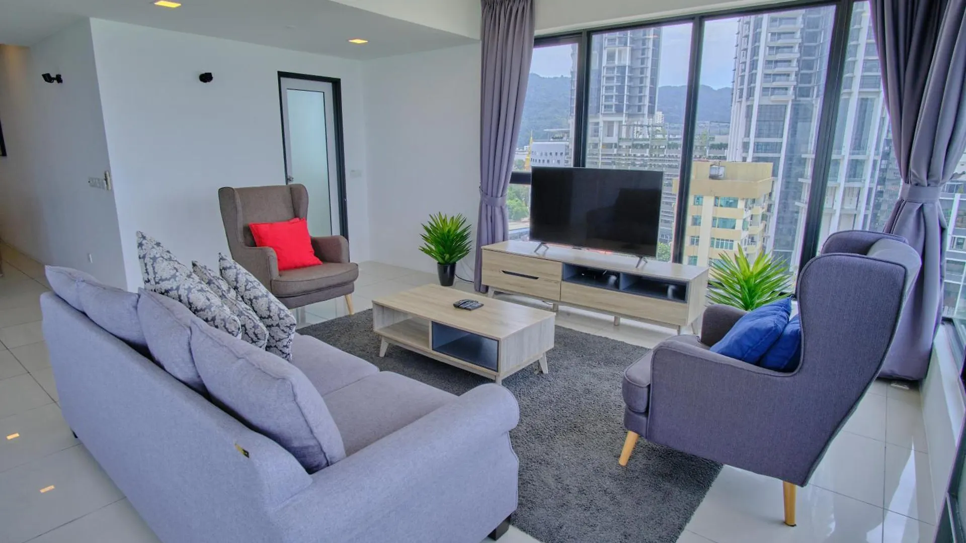 Sunrise Gurney Apartment George Town